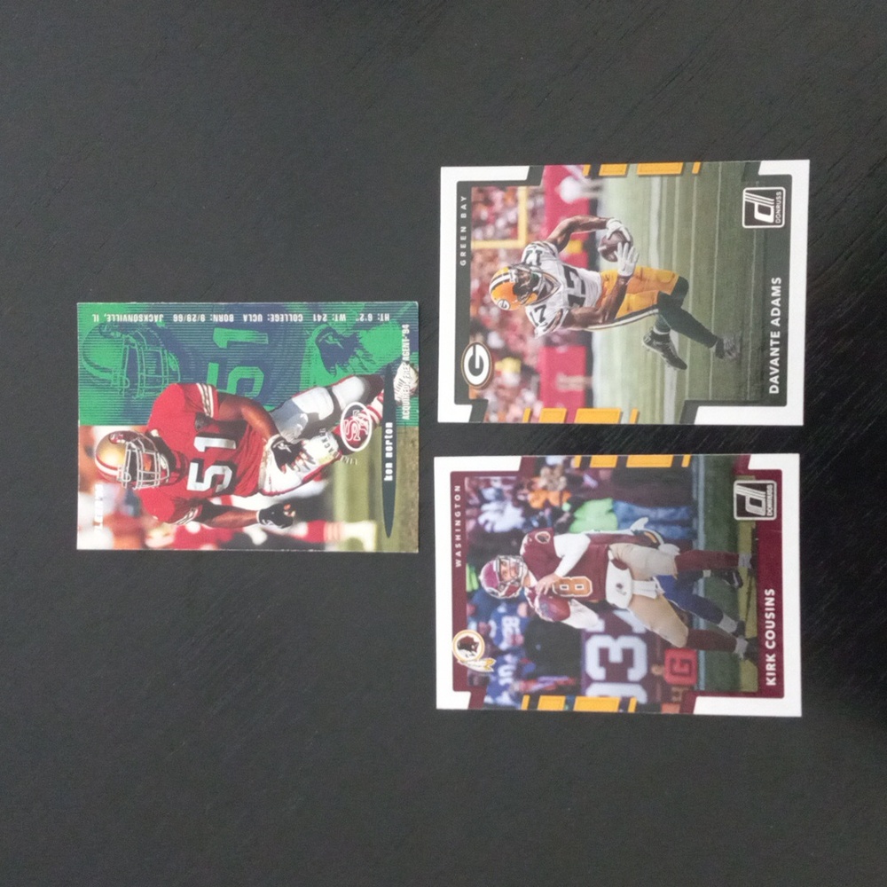 Sports trading cards-Lot of 3